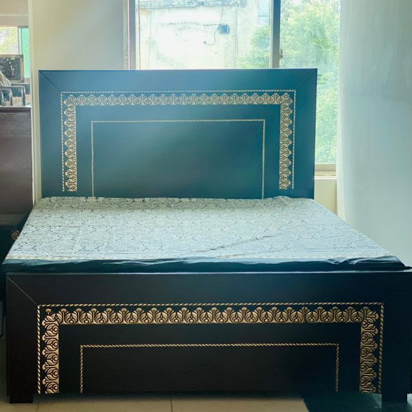 Sheesham Lasani Beds