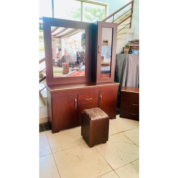 Sheesham Lasani Almirahi